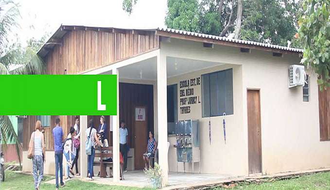 MAIS DE 80 EMBARCAÇÕES DO TRANSPORTE ESCOLAR ATENDEM ALUNOS RIBEIRINHOS NO BAIXO MADEIRA - News Rondônia