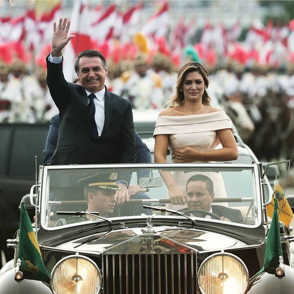 COLUNA SOCIAL MARISA LINHARES: REVEILLON NA SELVA  CACOAL SELVA PARK - News Rondônia