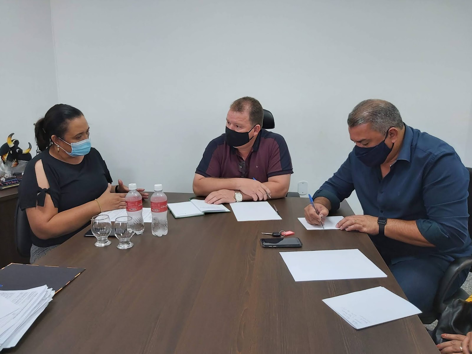 Dr. Neidson recebe membros do Cosems para discutir número de leitos clínicos e de UTI contratados pelo Estado durante pandemia - News Rondônia