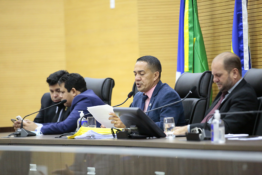 APROVADO: Lei de autoria do Sargento Eyder Brasil coíbe drogas nas universidades - News Rondônia
