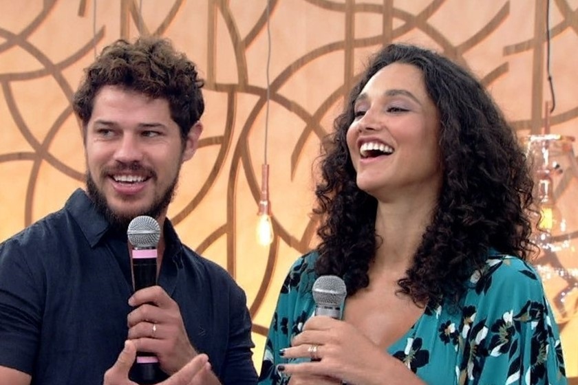 NÃO QUERO SER EWBANK, DISSE DÉBORA NASCIMENTO APÓS DISPENSAR LORETO - News Rondônia