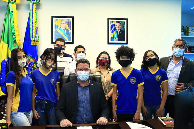 Estudantes conhecem sede do Governo de Rondônia e aprendem mais sobre atribuições do Poder Executivo - News Rondônia