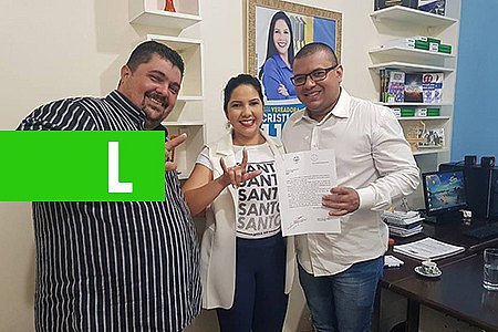 CRISTIANE LOPES PROTOCOLA PROJETO DE LEI QUE CRIA A CENTRAL MUNICIPAL DE INTÉRPRETES DE LIBRAS - News Rondônia