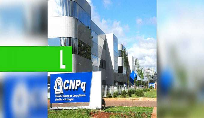 BOLSONARO ANUNCIA LIBERAÇÃO DE R$ 250 MILHÕES PARA BOLSAS DO CNPQ - News Rondônia