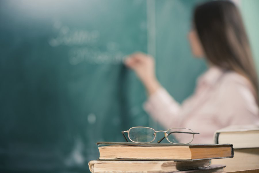 Projeto de lei que institui gratificação por hora/aula a servidores municipais será votado na próxima segunda-feira - News Rondônia