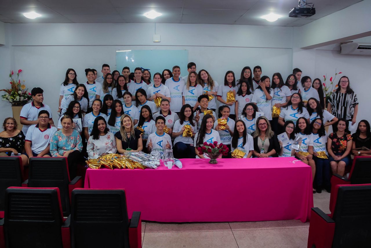 PROJETO ALUNO AUDITOR CHEGA À ESCOLA MURILO BRAGA E ALUNOS SE TORNAM FISCALIZADORES - News Rondônia