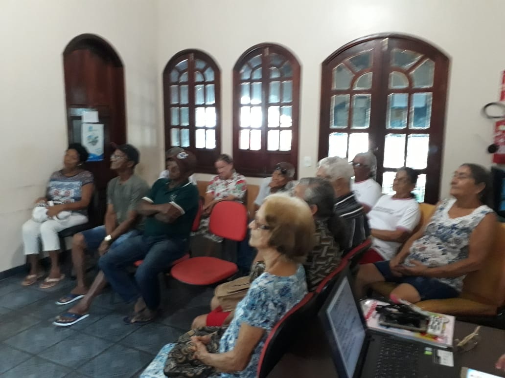 CRAS ELIZABETH PARANHOS REALIZA PALESTRA PARA GRUPO DE IDOSOS - News Rondônia