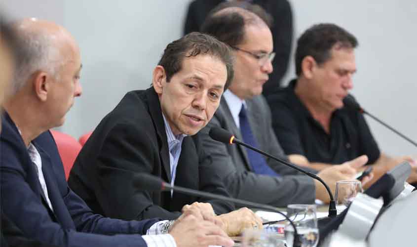 FECOMÉRCIO-RO PRESIDE AUDIÊNCIA PÚBLICA QUE DISCUTIU AUMENTO DA TARIFA DE ENERGIA ELÉTRICA EM RONDÔNIA - News Rondônia