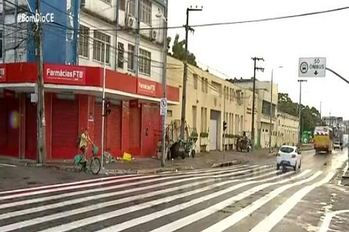 Maior faixa de pedestre do país, com 40 metros de extensão, é liberada para uso - News Rondônia