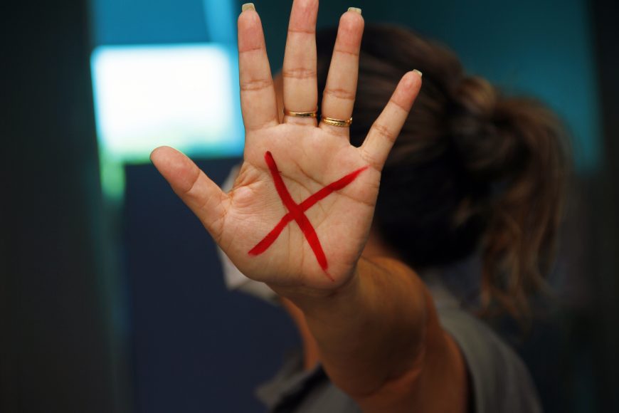 Rondônia adere ao Programa de Cooperação e Código Sinal Vermelho para combater violência contra mulher - News Rondônia