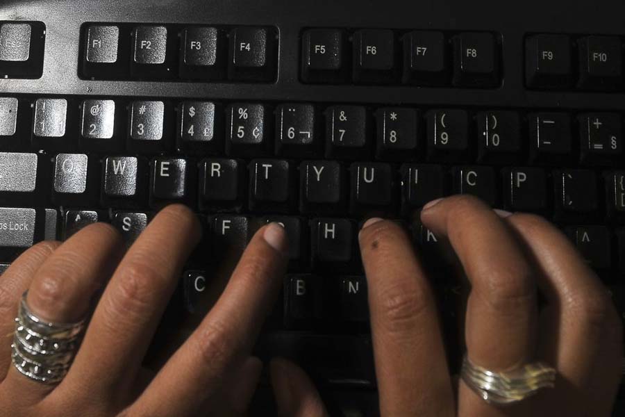 Manual ajuda empresas a atuarem contra fake news - News Rondônia