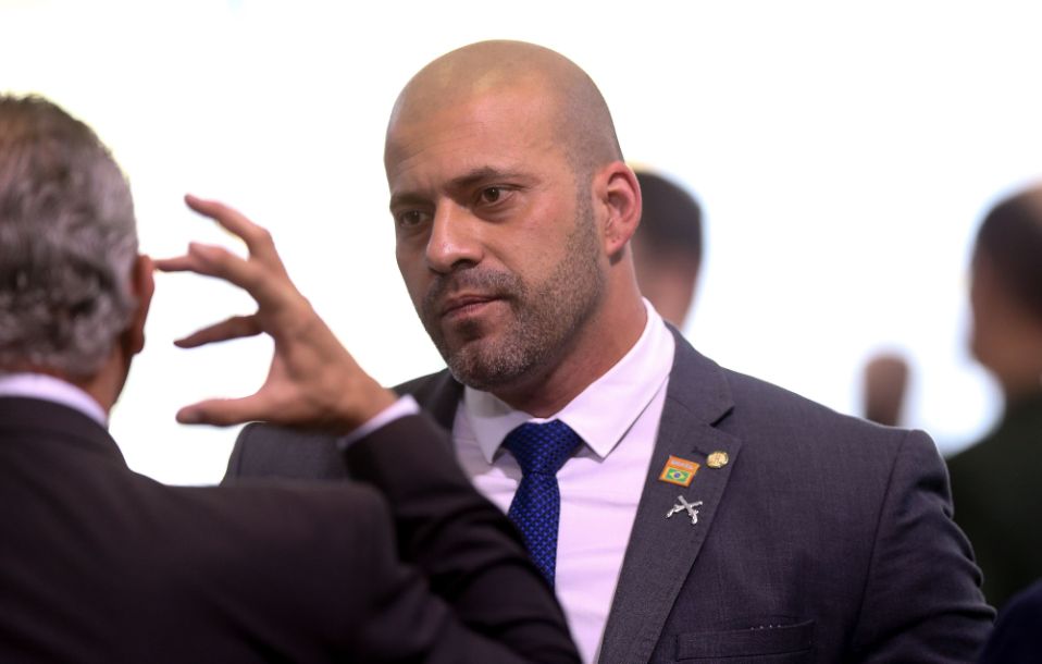 Prisão de deputado bolsonarista divide opiniões Brasil afora - News Rondônia