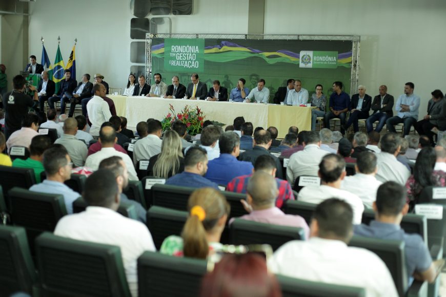 ASSINADO CONVÊNIO QUE GARANTE R$ 150 MILHÕES PARA AQUISIÇÃO DE MAQUINÁRIOS E PARCERIA COM PREFEITURAS PARA AMPLIAR PRESENÇA DA JUNTA COMERCIAL NO ESTADO - News Rondônia