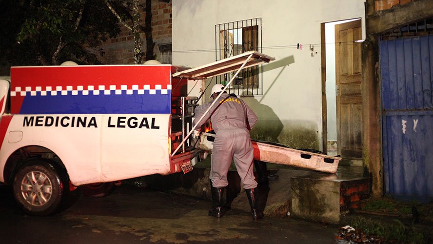 CASAL É EXECUTADO DENTRO DA PRÓPRIA CASA EM ANANINDEUA NO PARÁ - News Rondônia