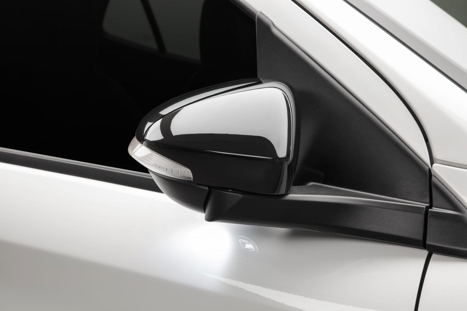 Fiat Argo oferece mais potência para a versão Trekking - News Rondônia