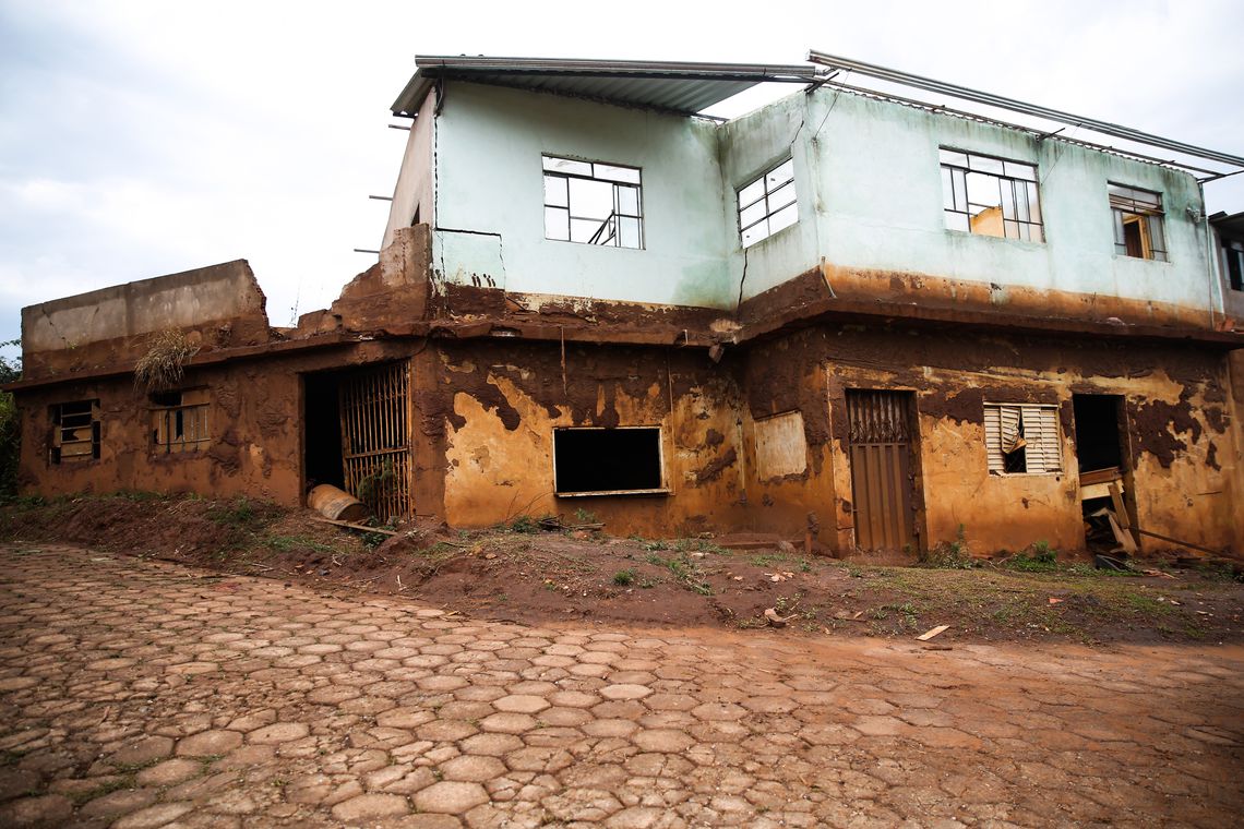 ASSESSORIAS A VÍTIMAS DA LAMA DE SAMARCO E VALE NÃO SAEM DO PAPEL - News Rondônia