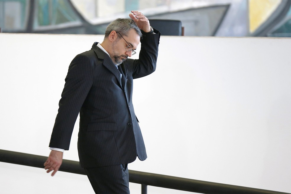 MPF denuncia Abraham Weintraub por improbidade administrativa - News Rondônia