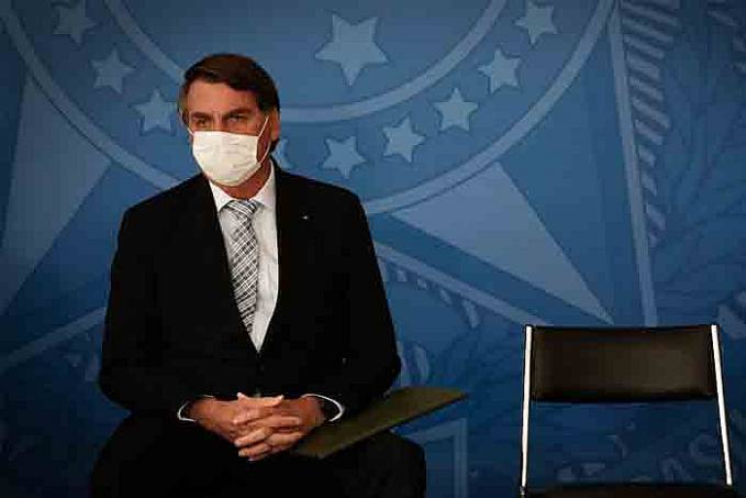 Bolsonaro sanciona lei que facilita compra de vacinas contra Covid-19 - News Rondônia