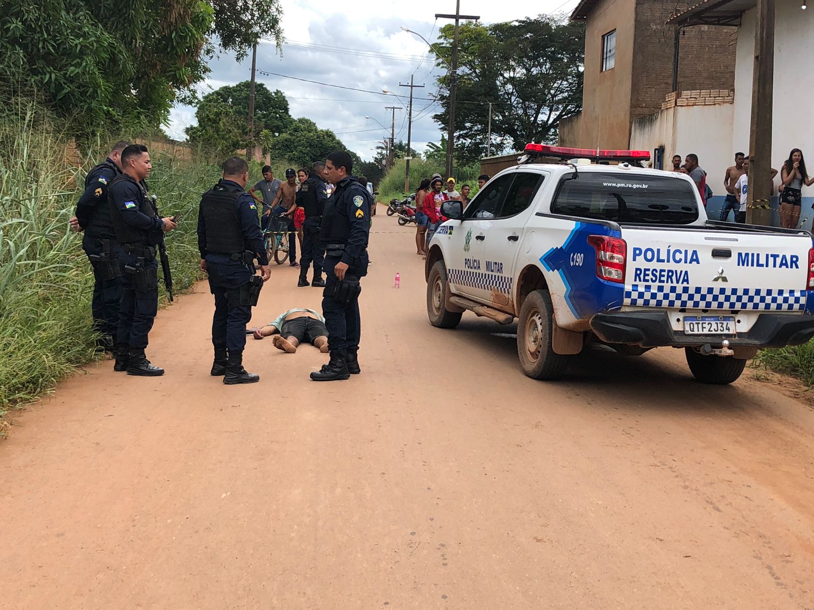 URGENTE - Homem é executado com vários tiros na zona leste de Porto Velho - News Rondônia