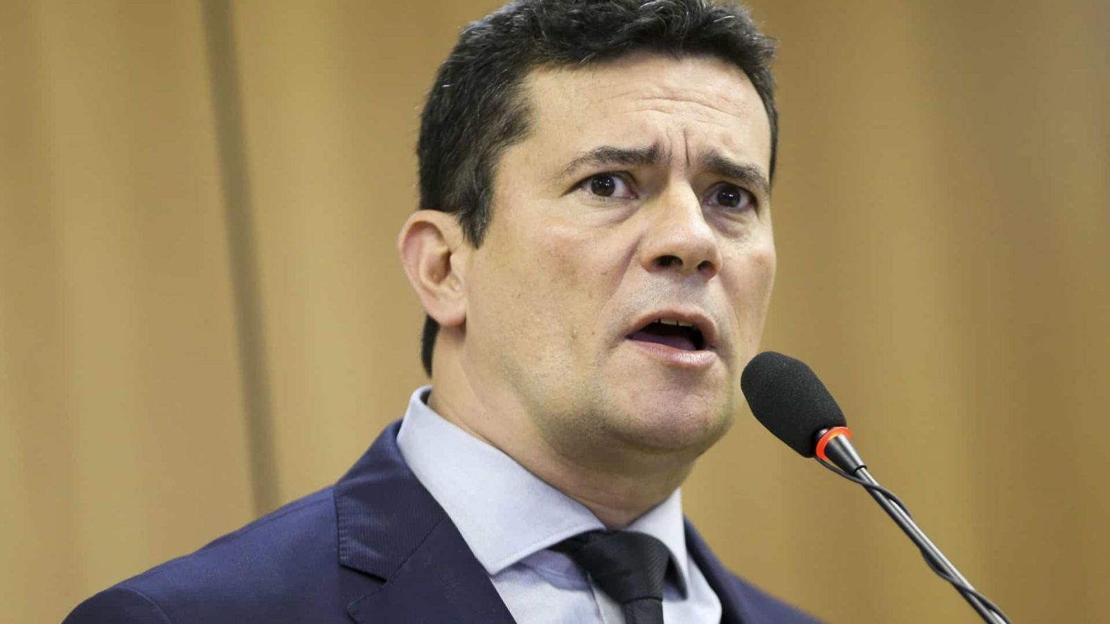 DEPUTADOS RETIRAM PRISÃO EM 2ª INSTÂNCIA DO PACOTE DE MORO - News Rondônia