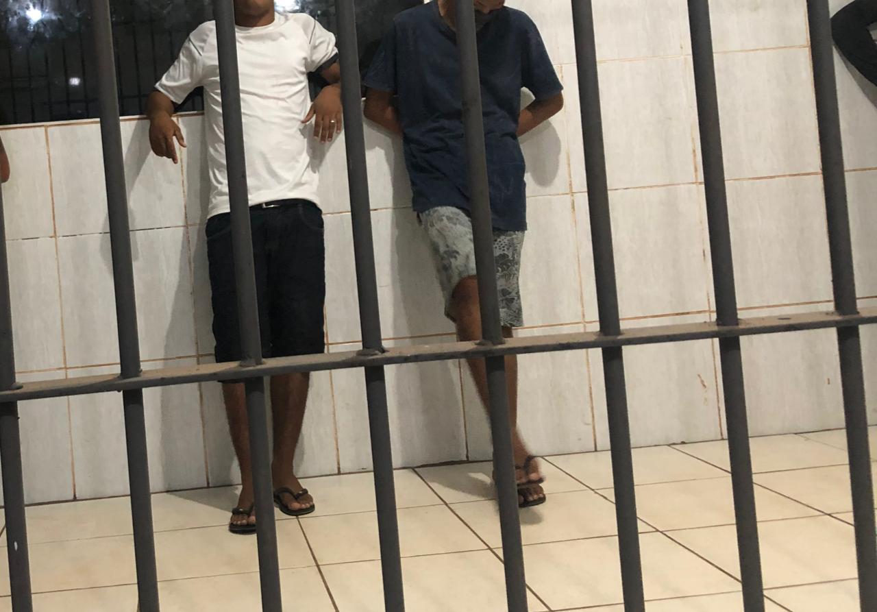 ZÉ DROGUINHAS - Marginais são apreendidos com grande quantidade de drogas na zona sul - News Rondônia