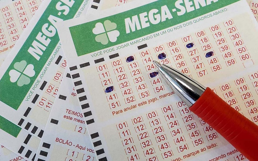 MEGA-SENA SEGUE ACUMULADA E PODE PAGAR R$ 30 MILHÕES NESTE SÁBADO - News Rondônia