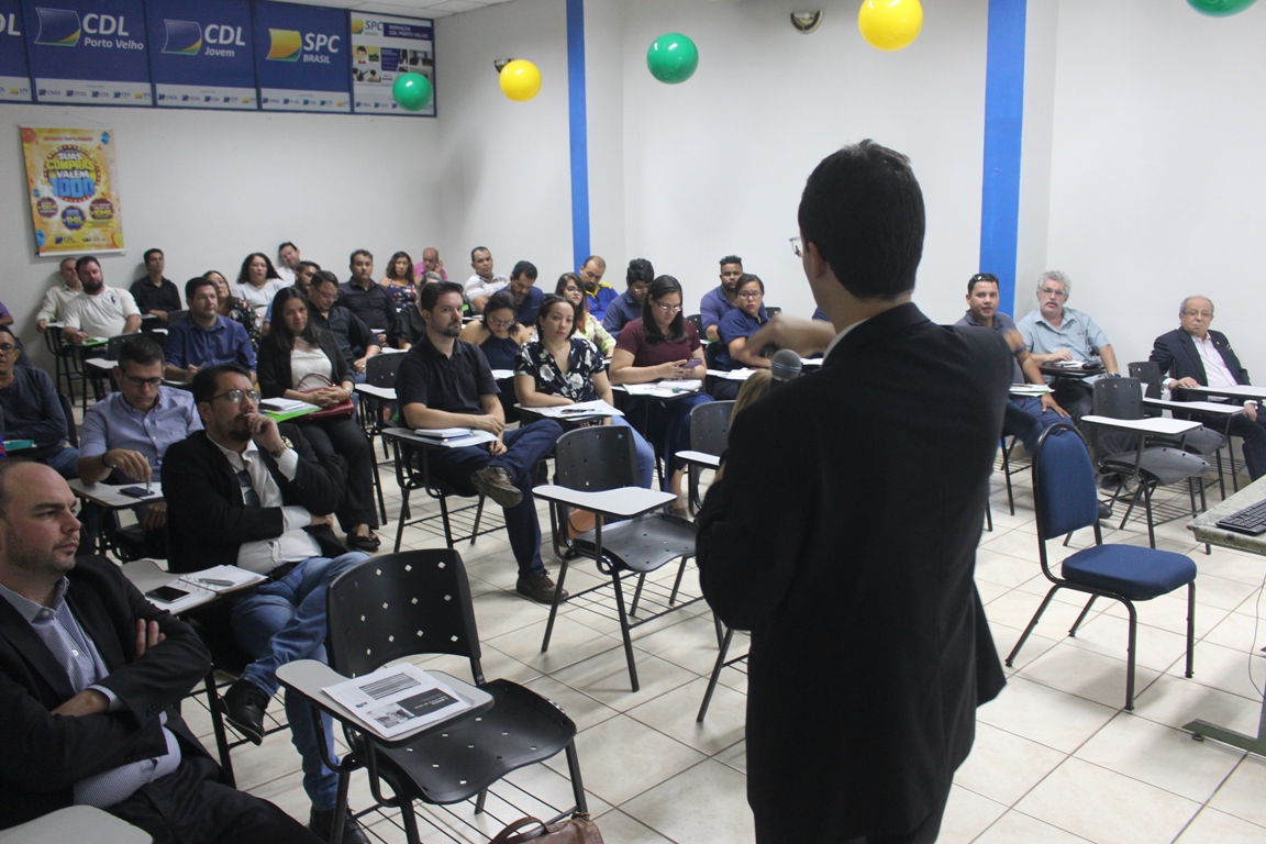 EMPRESÁRIOS SÃO ORIENTADOS SOBRE O USO DE LINHAS DE FINANCIAMENTO DO BNDES - News Rondônia