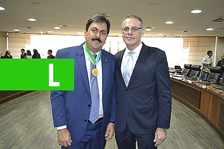 PRESIDENTE DA AMB É CONTEMPLADO COM O COLAR DO MÉRITO JUDICIÁRIO EM PORTO VELHO - News Rondônia