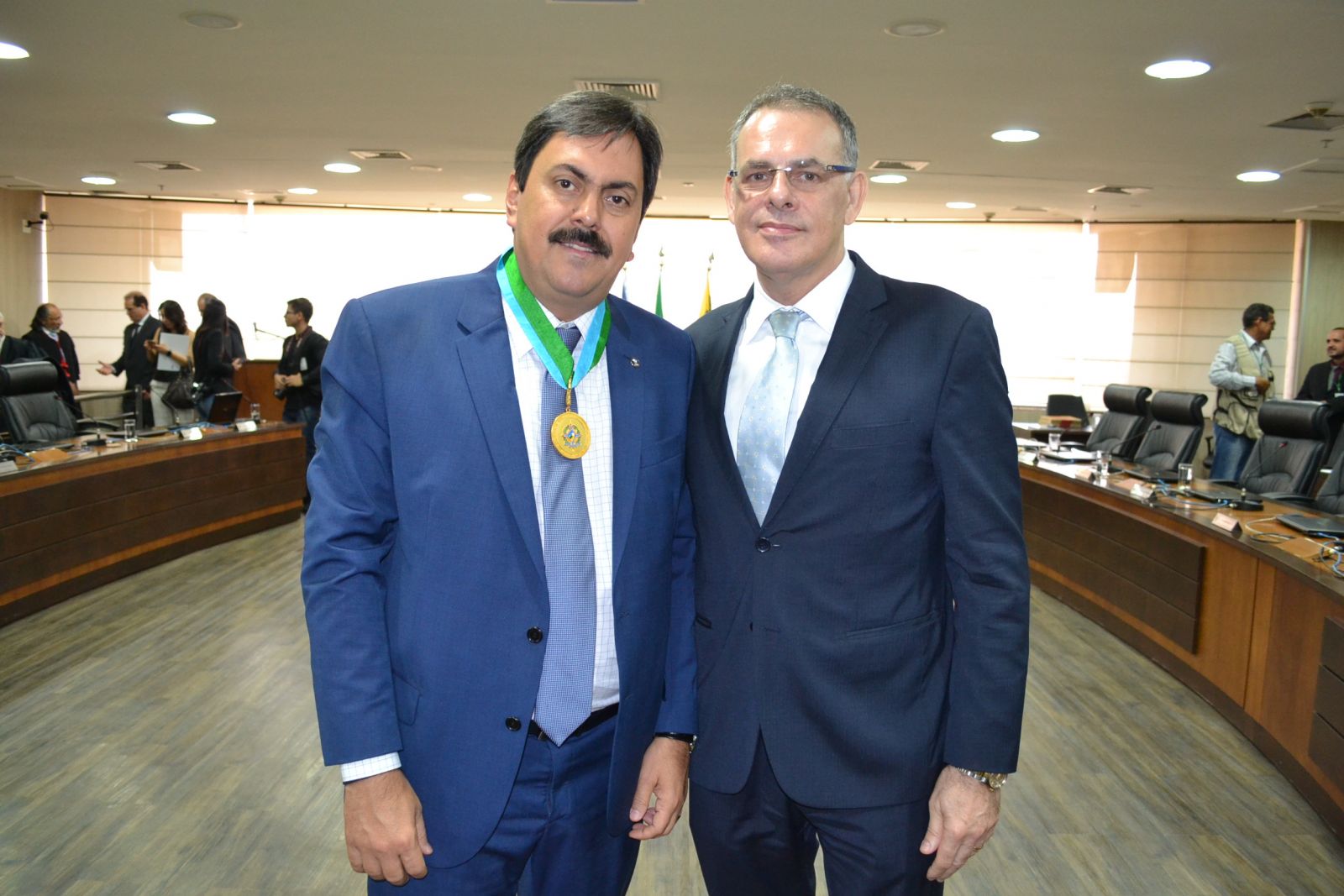 PRESIDENTE DA AMB É CONTEMPLADO COM O COLAR DO MÉRITO JUDICIÁRIO EM PORTO VELHO - News Rondônia
