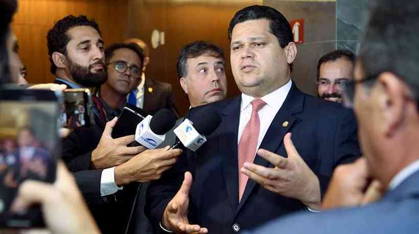 CORONAVÍRUS: PRESIDENTE DO SENADO TESTA POSITIVO PARA COVID-19 - News Rondônia