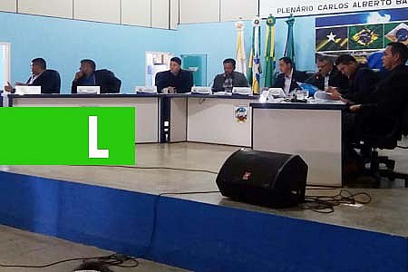 FIM DA DESOBEDIÊNCIA - OFICIAIS DE JUSTIÇA ACOMPANHADOS DA POLICIA, FAZEM UM MUTIRÃO DE NOTIFICAÇÕES DE VEREADORES EM CANDEIAS DO JAMARI - News Rondônia