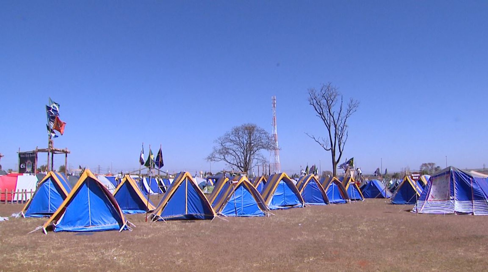 JOVEM DE JI-PARANÁ DEIXA TRABALHO PARA ACAMPAR COM 100 MIL ADVENTISTAS NO PARQUE DO PEÃO DE BARRETOS, SP - News Rondônia