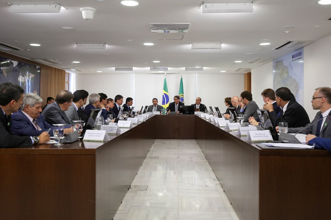 BOLSONARO ASSINA PROJETO DE LEI ANTICRIME - News Rondônia