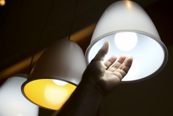 AGÊNCIA NACIONAL: CONTA DE LUZ PODE TER BANDEIRA AMARELA OU ATÉ VERDE EM DEZEMBRO PARA CLIENTES - News Rondônia