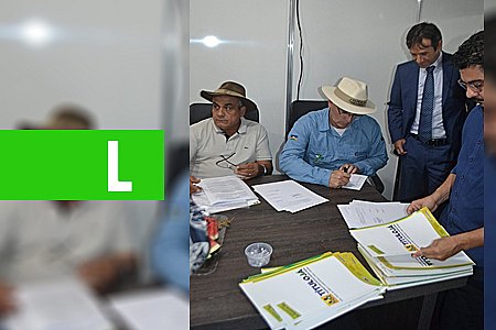 GOVERNO LIBERA TÍTULOS URBANOS PARA 200 FAMÍLIAS DE OURO PRETO DO OESTE DURANTE A 7ª RONDÔNIA RURAL SHOW - News Rondônia