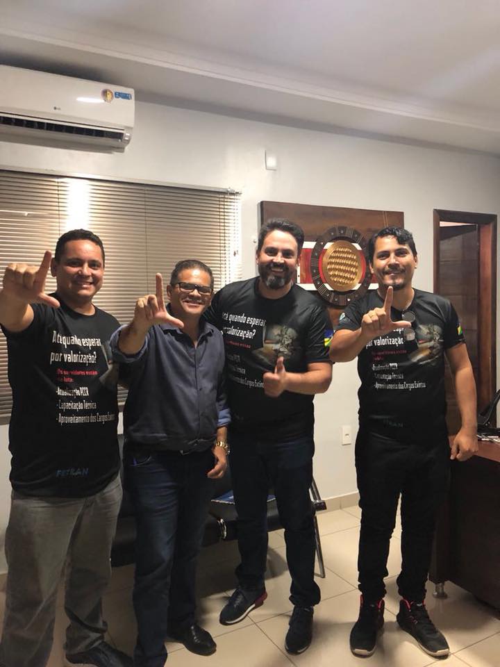 DEPUTADO LÉO MORAES SE REÚNE COM REPRESENTANTES DOS SERVIDORES PÚBLICOS DO DETRAN - News Rondônia