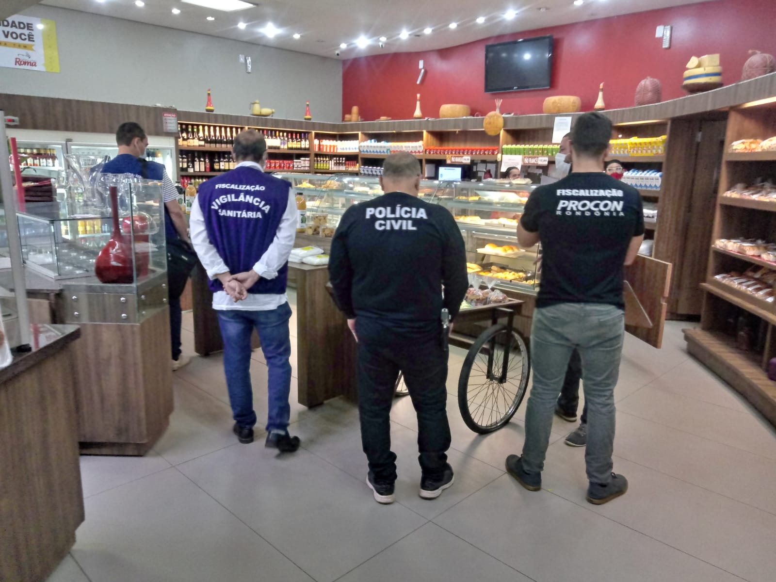 INTERDITADA: Órgãos de fiscalização fecha panificadora no centro da capital - News Rondônia