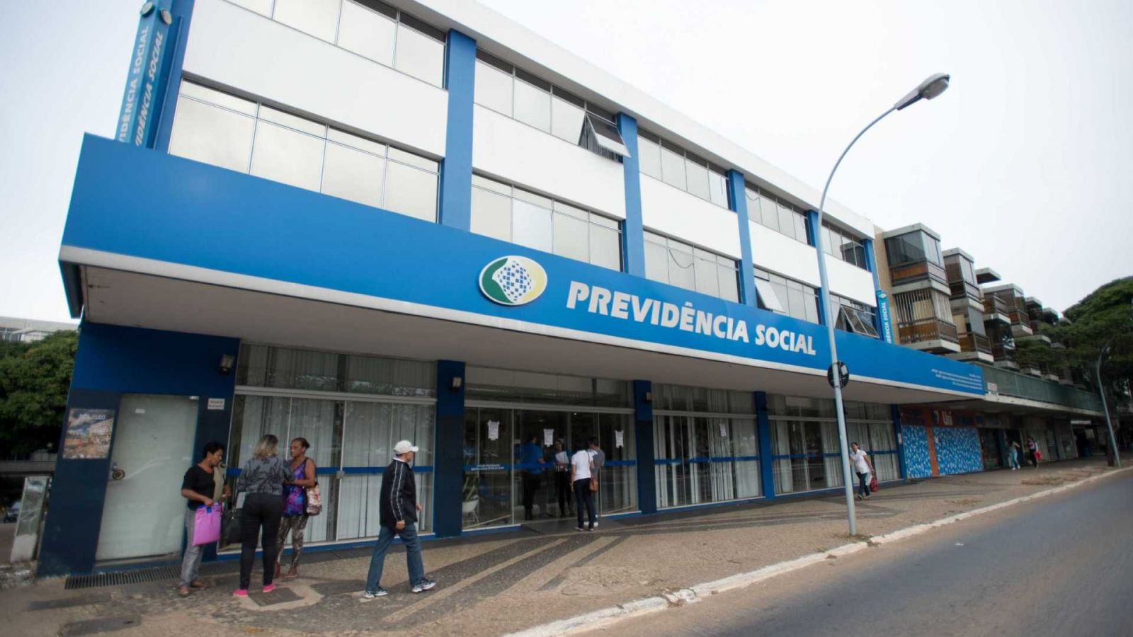ADIANTAMENTO DA 1ª PARCELA DO 13º DE APOSENTADOS TEM VALORES DIFERENTES - News Rondônia