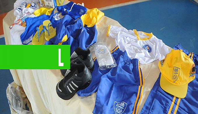 PREFEITURA E BB ENTREGAM KITS ESPORTIVOS A ALUNOS DA ESCOLA RAIMUNDO AGOSTINHO - News Rondônia