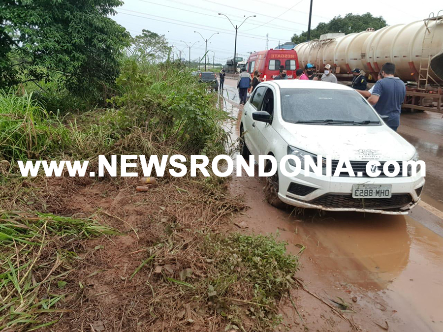 BR 364: Motorista de aplicativo sai da pista após carro aquaplanar e fica ferido - News Rondônia
