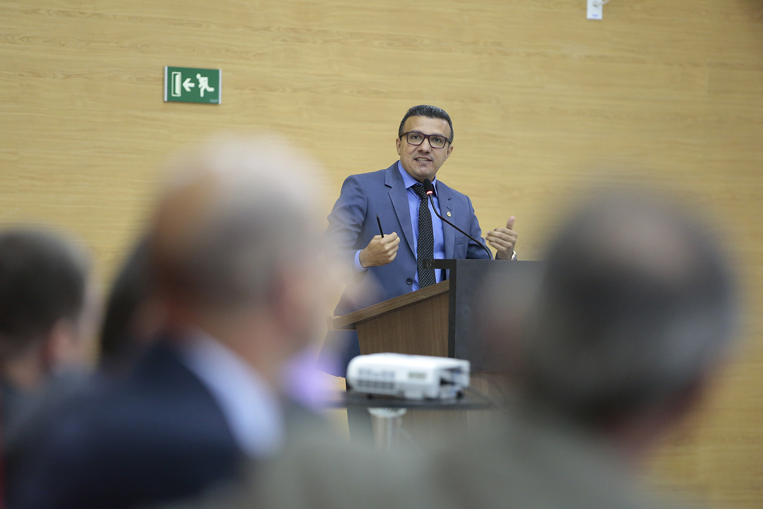 ALEX SILVA ALERTA AOS PAIS PARA ACOMPANHAREM O COMPORTAMENTO DOS FILHOS - News Rondônia