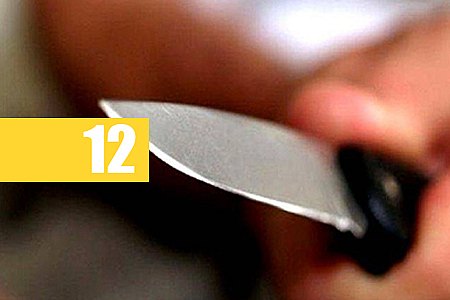 PARA DEFENDER IRMÃ MAIS NOVA, RAPAZ ESFAQUEIA DOIS, INCLUSIVE O PRÓPRIO TIO - News Rondônia