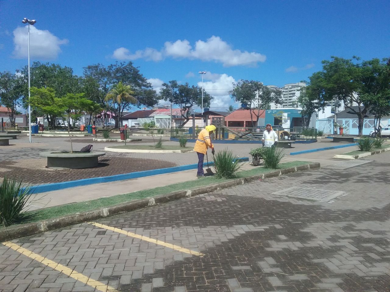 PREFEITURA REALIZA MUTIRÕES DE LIMPEZA, DRENAGEM E PINTURA EM VÁRIAS REGIÕES DE PORTO VELHO - News Rondônia