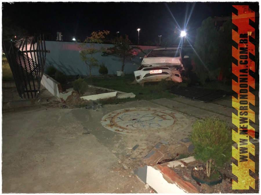 Jovem pega táxi da mãe escondido, empresta para o amigo que causa capotamento na capital - News Rondônia