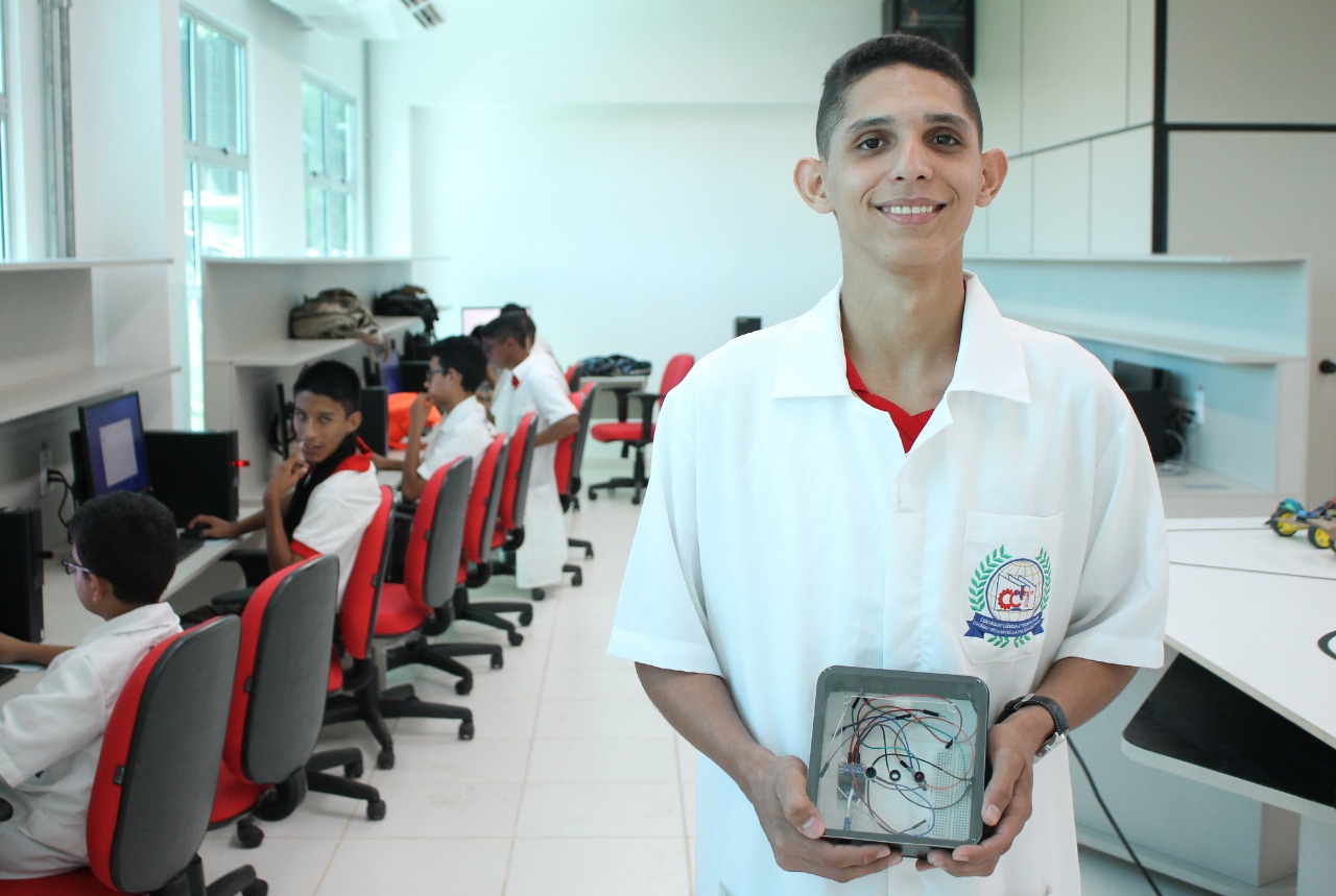 ESTUDANTE DE RONDÔNIA CRIA SENSOR PARA DETECÇÃO DE VAZAMENTO DE GÁS INOVADOR E DE BAIXO CUSTO - News Rondônia