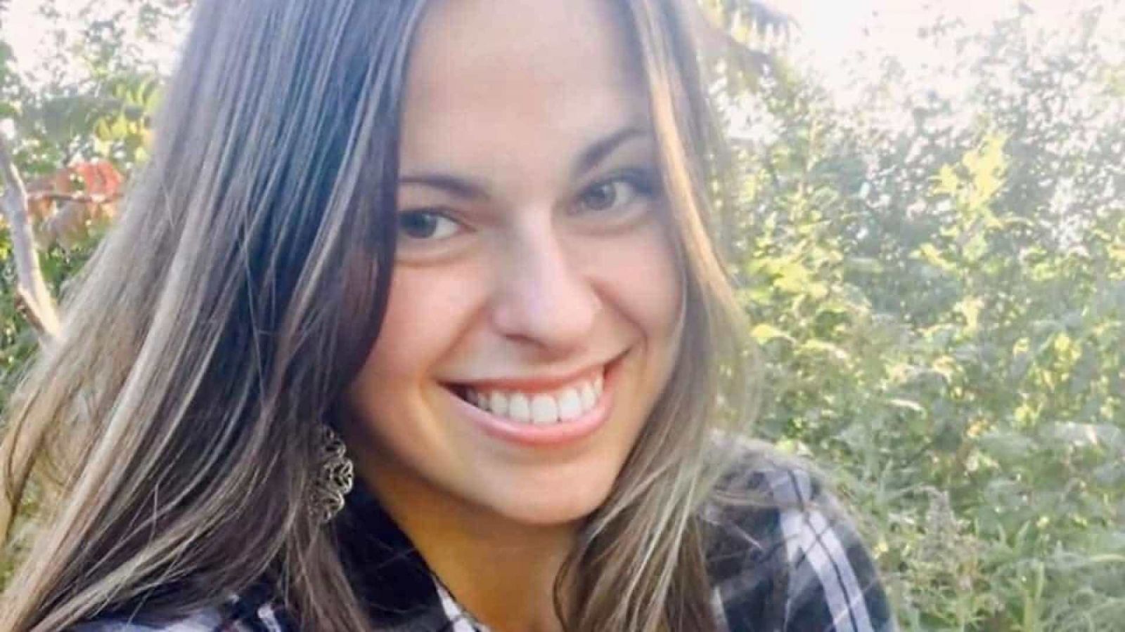 CANTORA COUNTRY LINDSEY LAGESTEE MORRE AOS 25 ANOS - News Rondônia