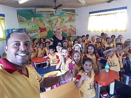 ROLIM DE MOURA - ESCOLA MUNICIPAL PROFESSORA MARIA DE FÁTIMA REALIZA PROJETO ADEUS AO PIOLHO - News Rondônia