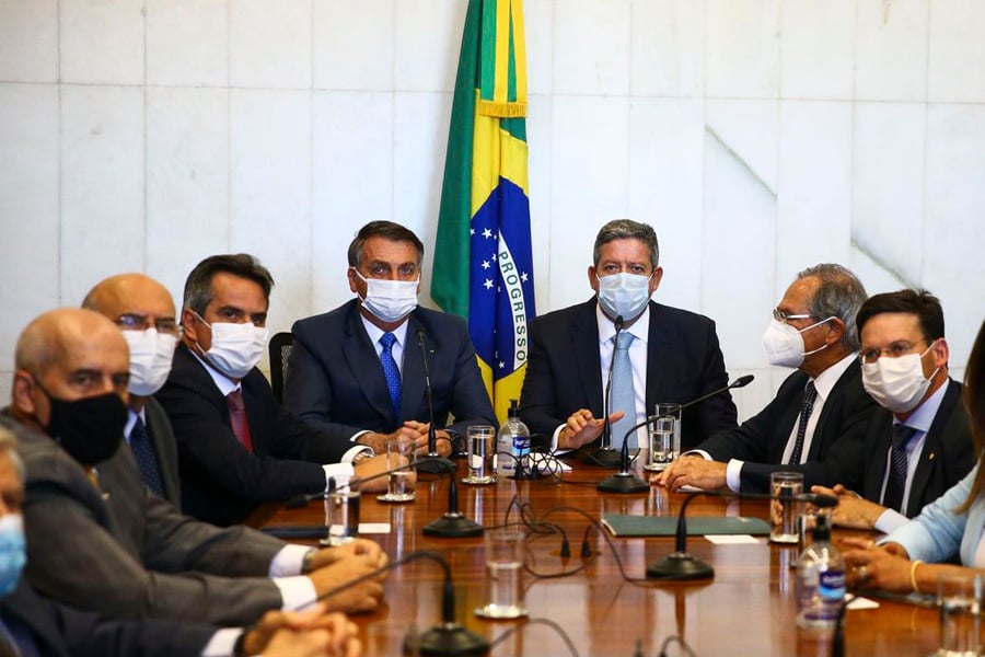 Presidente entrega medida provisória do novo Bolsa Família - News Rondônia