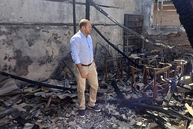 Cirone Deiró atribuiu incêndio em escola estadual a descaso do secretário Suamy com manutenção da rede elétrica - News Rondônia
