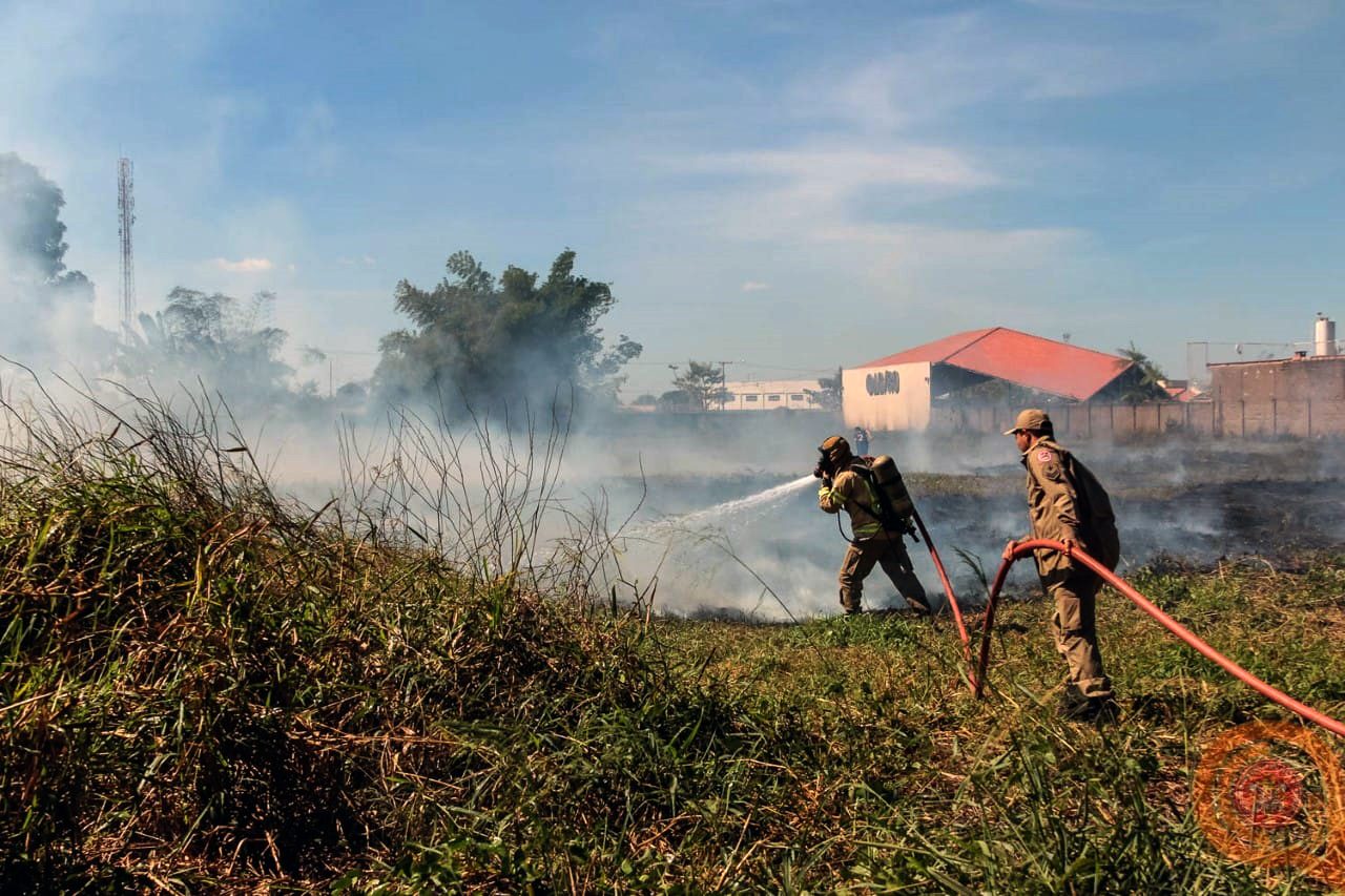 BLITZ DE COMBATE ÀS QUEIMADAS URBANAS É ORGANIZADA PARA CONSCIENTIZAR POPULAÇÃO DE PORTO VELHO - News Rondônia